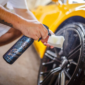 Imagen de Ceramic tyre dressing bad boys rrcustoms