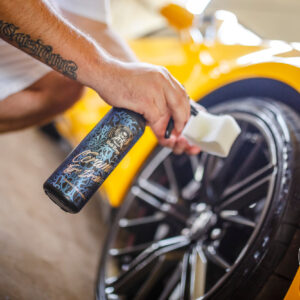 Imagen de Ceramic tyre dressing bad boys rrcustoms
