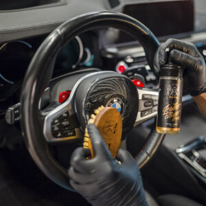 Imagen de Leather cleaner strong bad boys rrcustoms