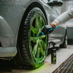 Imagen de Wheel cleaner neon bad boys rrcustoms