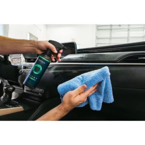 Imagen de Armour pilot interior detailer 437ml 6