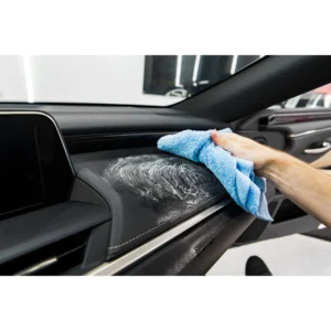 Imagen de Armour pilot interior detailer 437ml 7